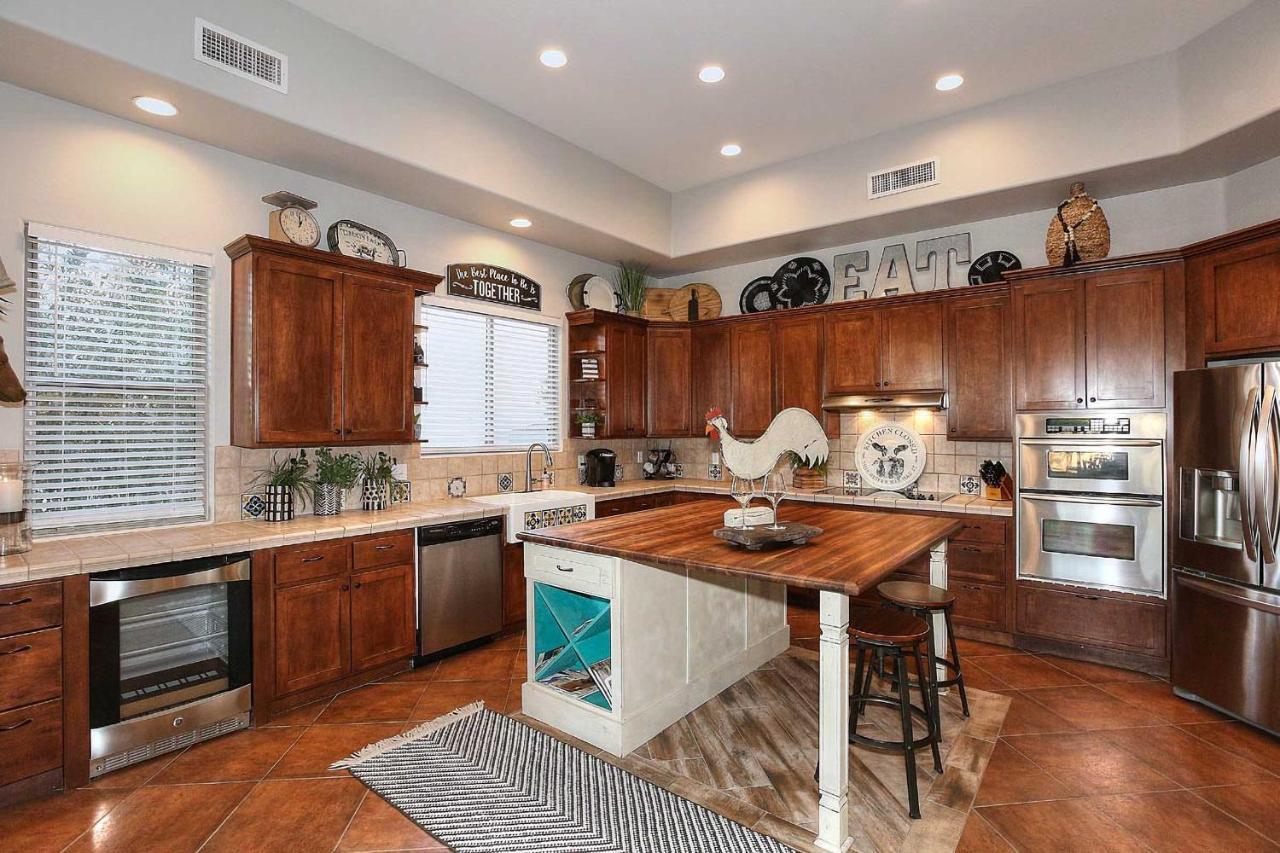 Adobe Arizona Home With City And Mountain Views Queen Creek 외부 사진